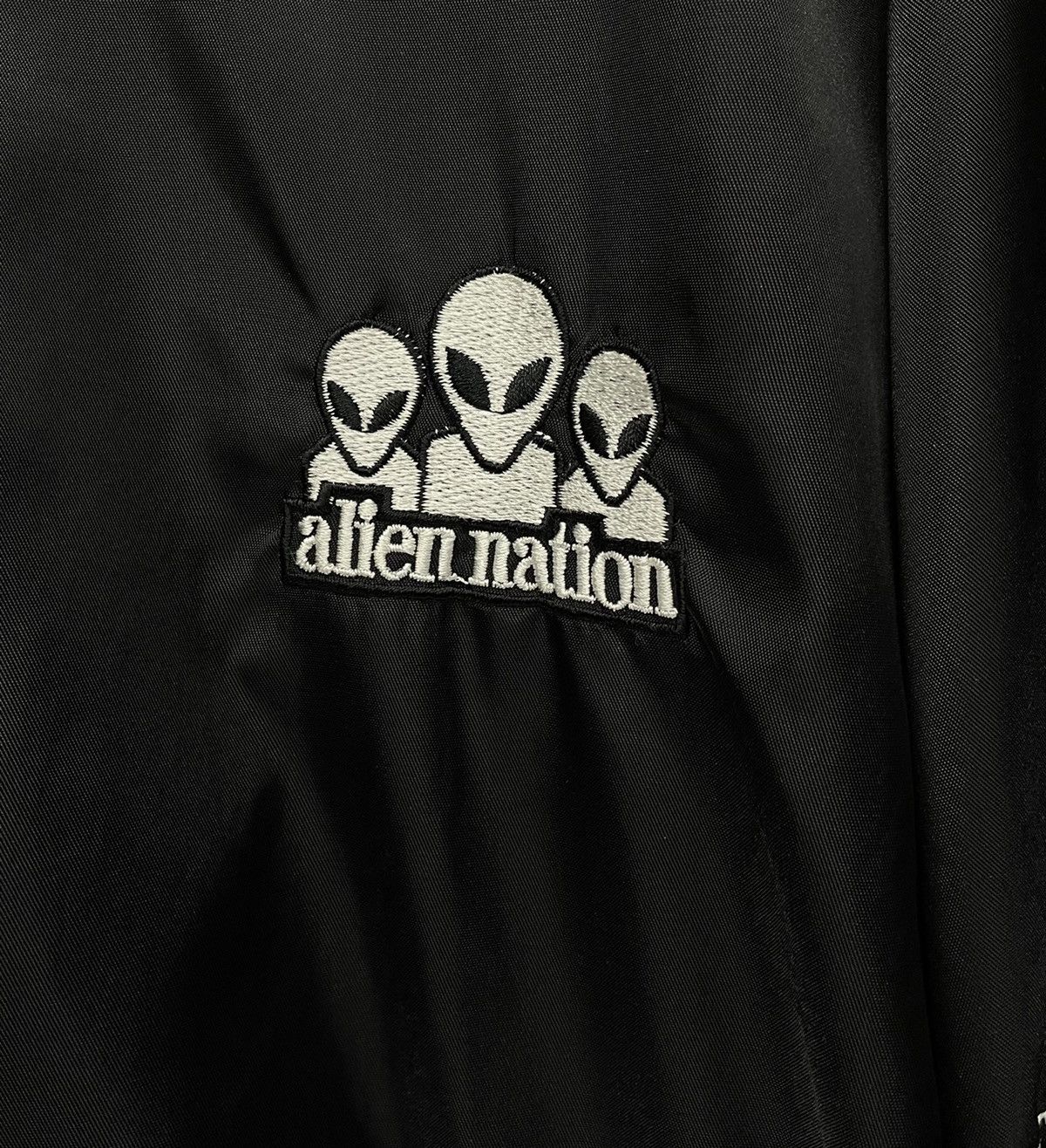 Alien Workshop 🔥RARE🔥 90’s ALIEN NATION Japan Skateboarding Windbreaker Size US M / EU 48-50 / 2 - 4 Thumbnail