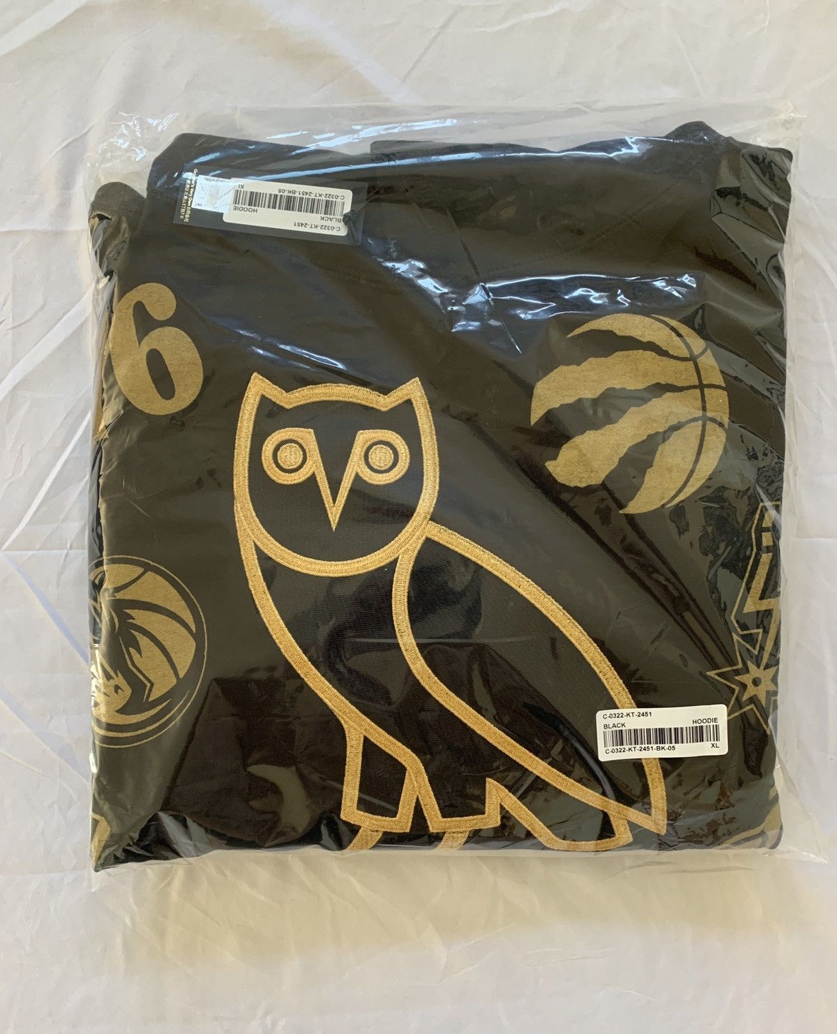 Drake OVO X NBA TEAM ICONS OG OWL HOODIE 2022 Size US XL / EU 56 / 4 - 7 Thumbnail