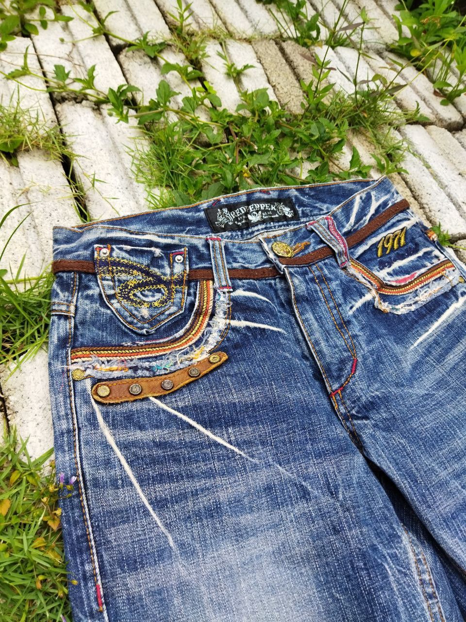 Japanese Brand Vintage Red Pepper Japan Blue Distressed Jeans - Size 31 Size US 31 - 6 Thumbnail