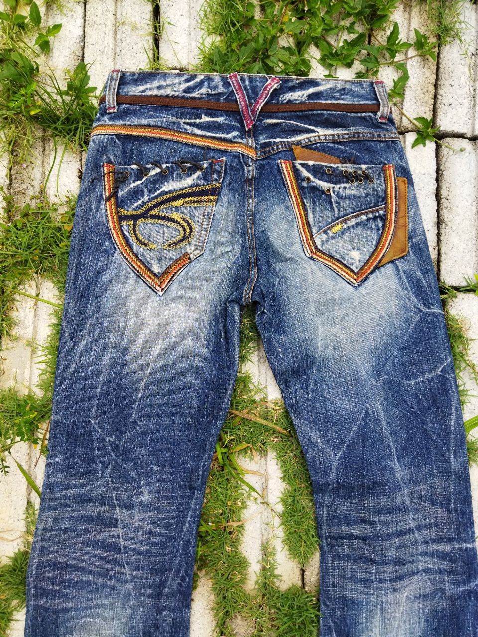 Japanese Brand Vintage Red Pepper Japan Blue Distressed Jeans - Size 31 Size US 31 - 9 Thumbnail
