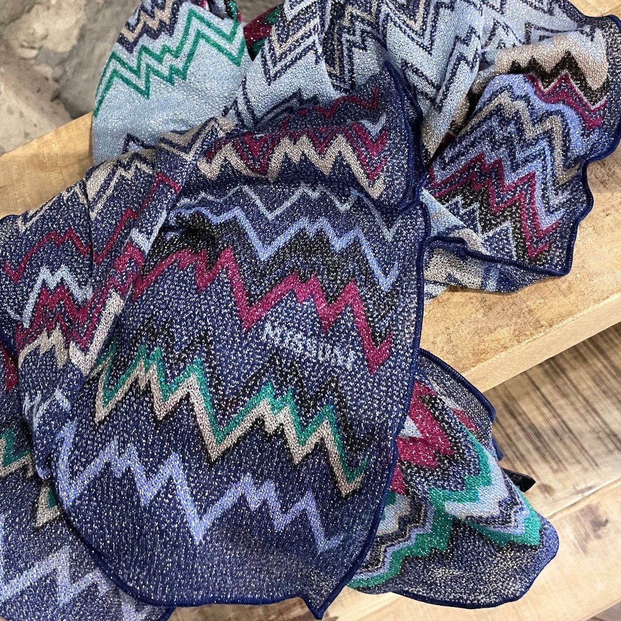 Missoni Missoni Navy Blue Fuschia Metallic Thread Zigzag Scarf Size ONE SIZE - 8 Thumbnail