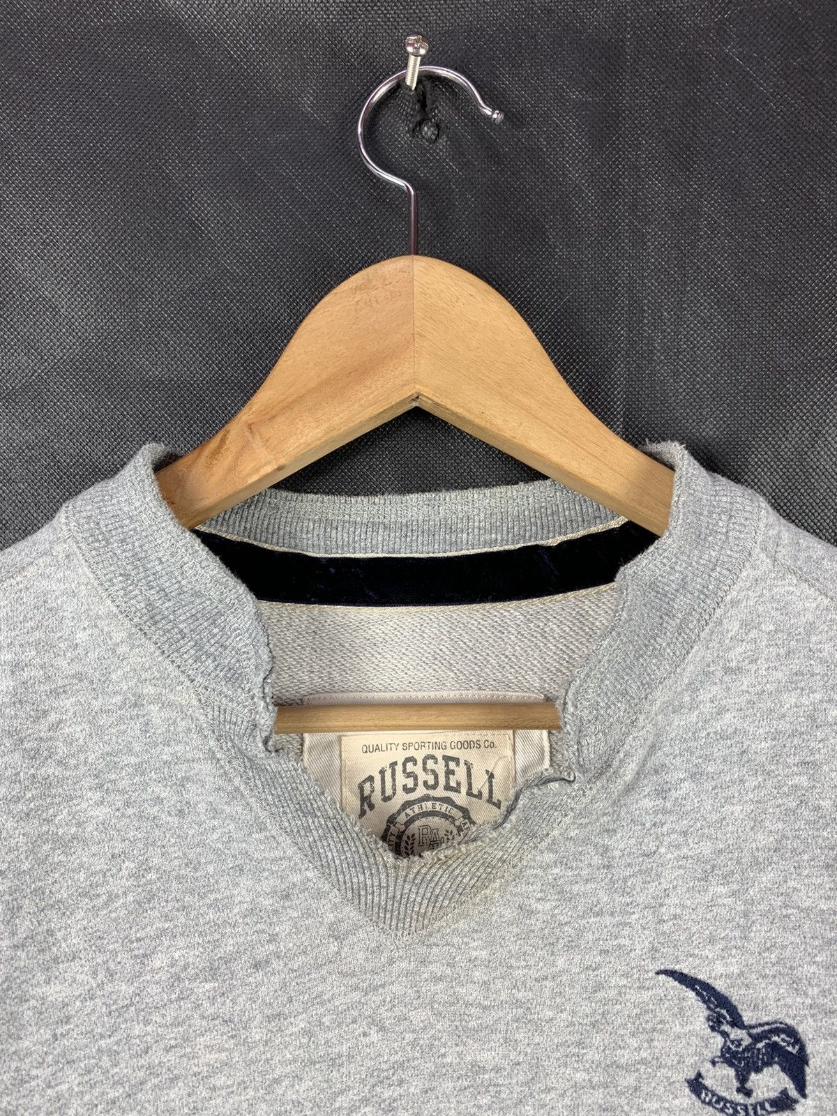 Russell Athletic Russell Athletic Distressed Sweatshirt Size US XL / EU 56 / 4 - 3 Thumbnail