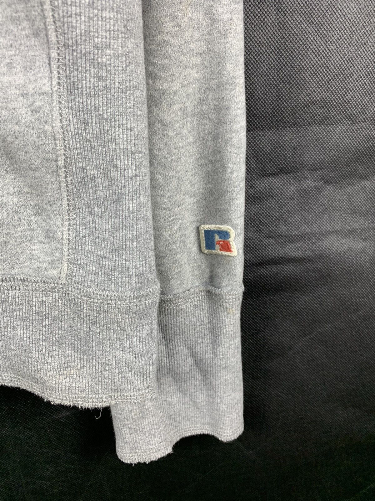 Russell Athletic Russell Athletic Distressed Sweatshirt Size US XL / EU 56 / 4 - 5 Thumbnail