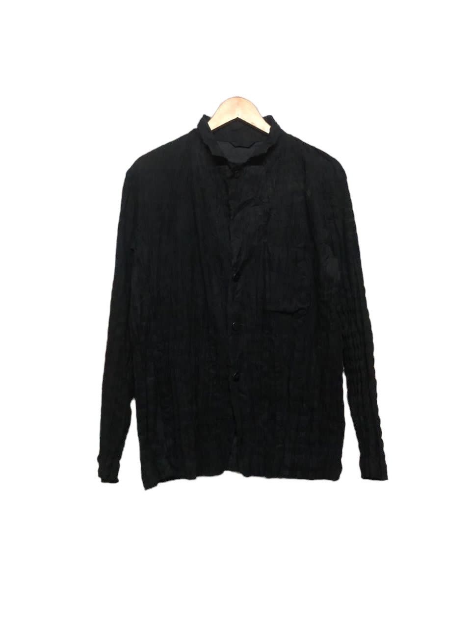 Final Home × Issey Miyake Vtg🌑Issey Miyake Men Permanently Wrinkled Fabric Shirt Size US M / EU 48-50 / 2 - 3 Thumbnail