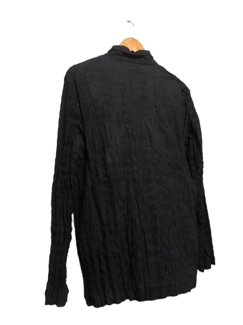 Final Home × Issey Miyake Vtg🌑Issey Miyake Men Permanently Wrinkled Fabric Shirt Size US M / EU 48-50 / 2 - 5 Thumbnail
