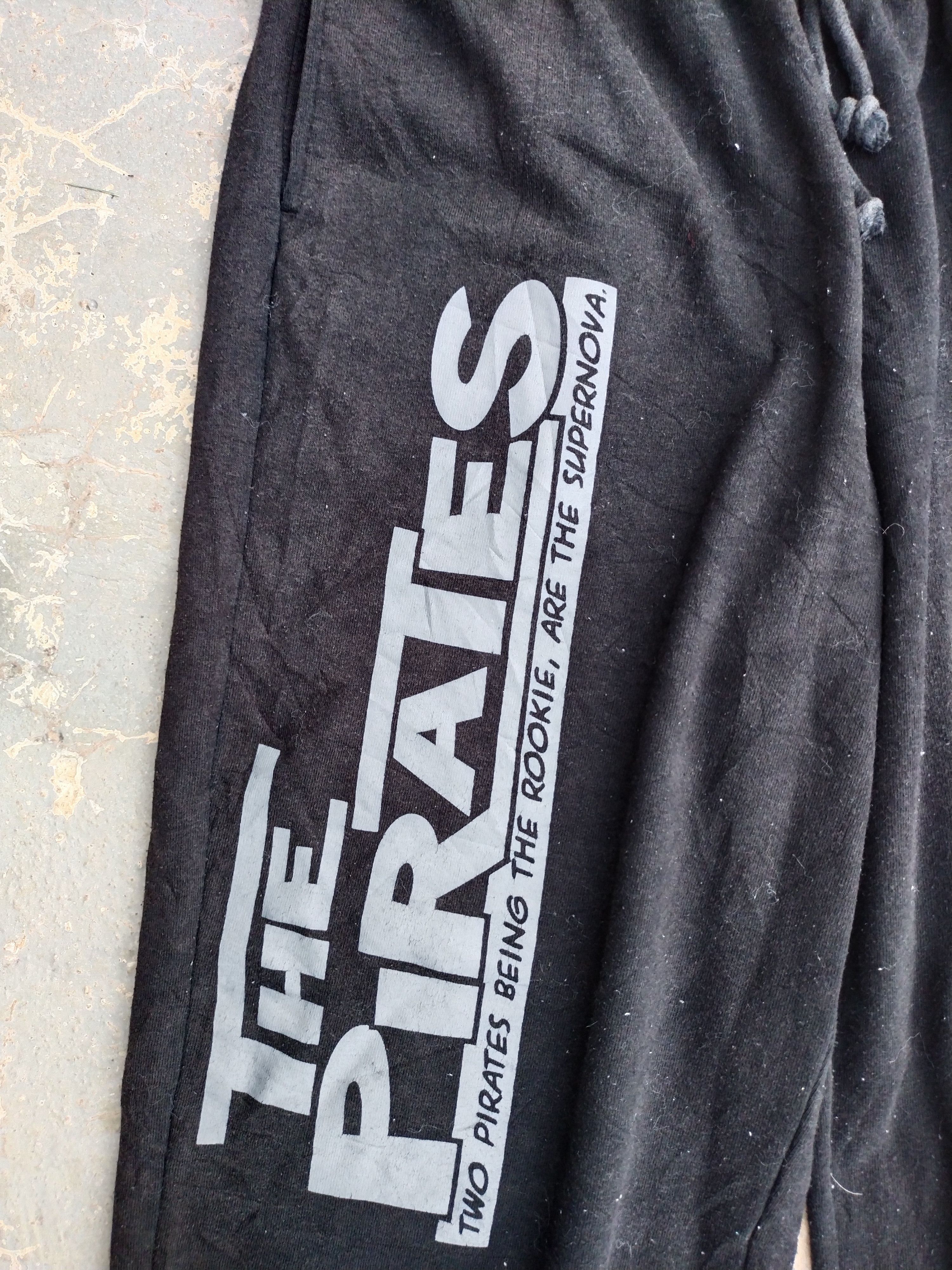 Anime × One Piece × Vintage Vintage One Piece The Pirates Sweatpant Size US 26 / EU 42 - 5 Thumbnail