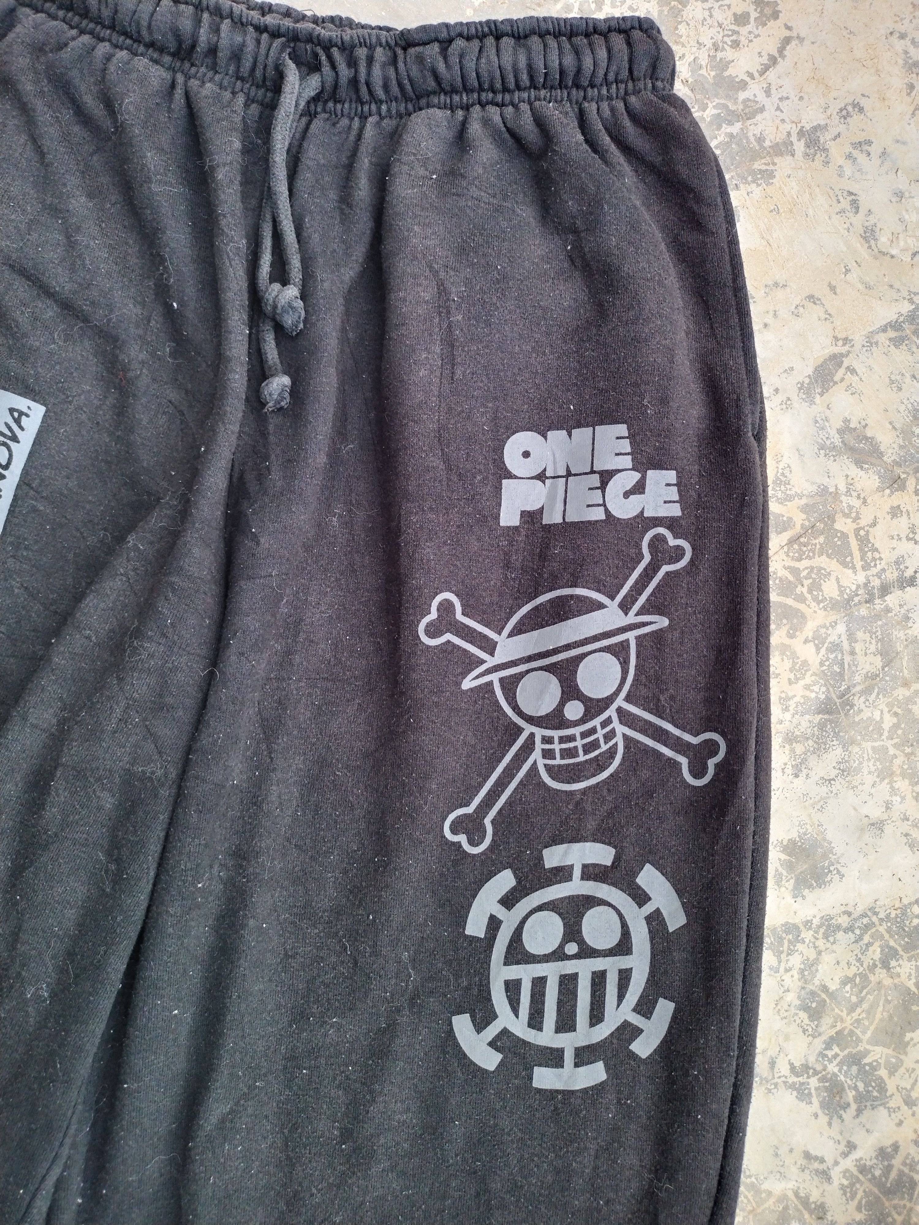Anime × One Piece × Vintage Vintage One Piece The Pirates Sweatpant Size US 26 / EU 42 - 4 Thumbnail