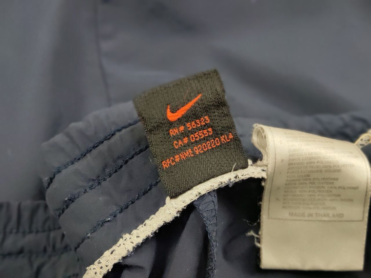 Nike Vintage 90's Nike Shorts Big Logo swoosh casual Streetwear Size US 36 / EU 52 - 15 Thumbnail