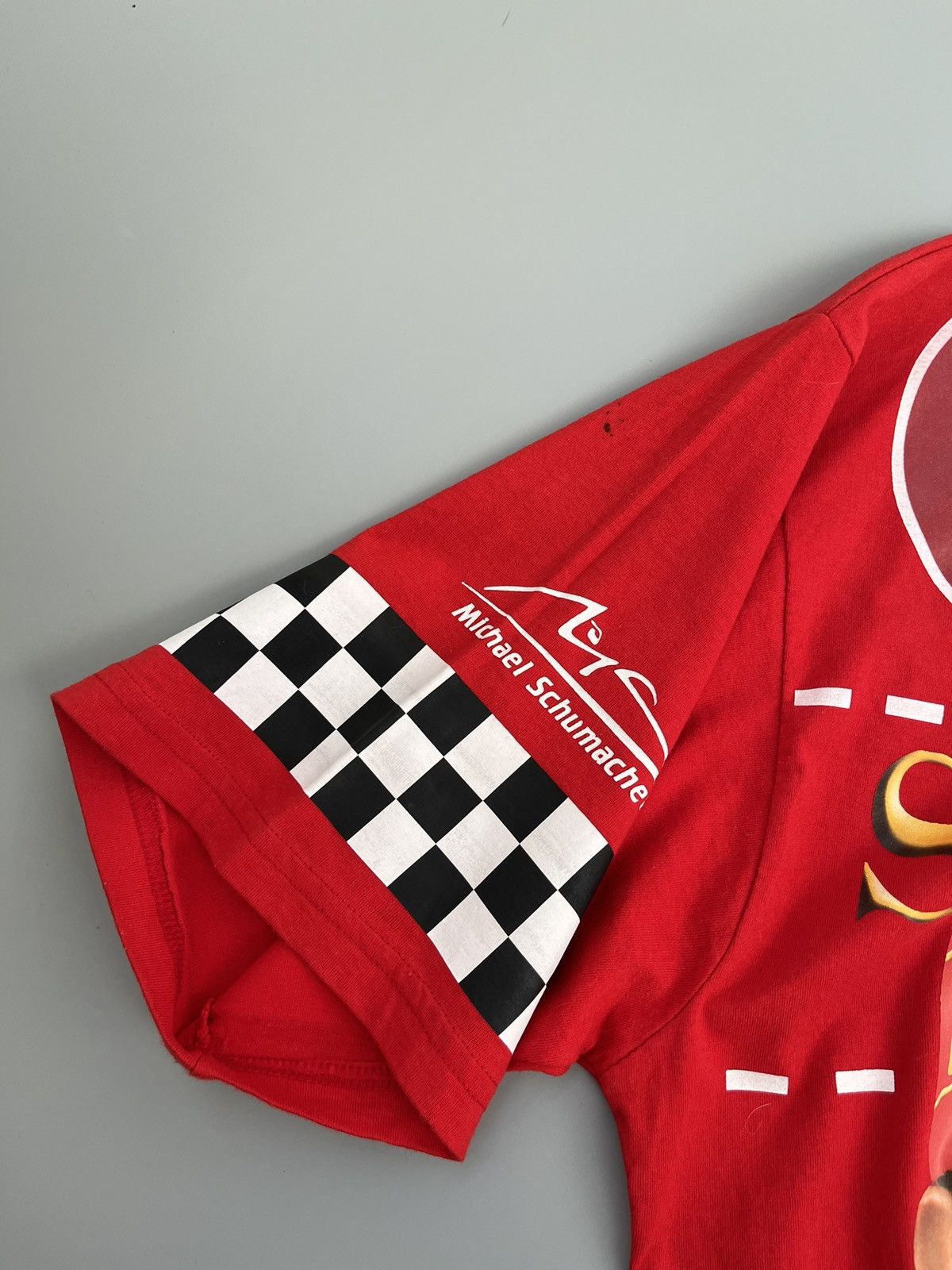 Ferrari Mens Vintage T-shirt Michael Schumacher Rare Size US L / EU 52-54 / 3 - 10 Thumbnail