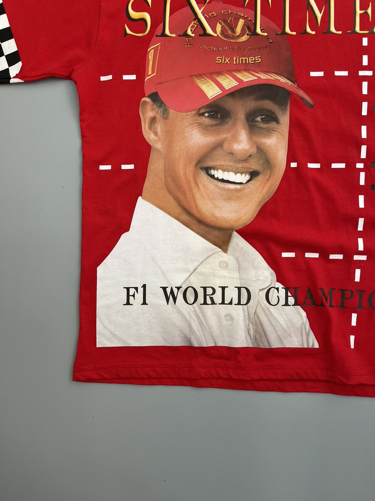 Ferrari Mens Vintage T-shirt Michael Schumacher Rare Size US L / EU 52-54 / 3 - 6 Thumbnail