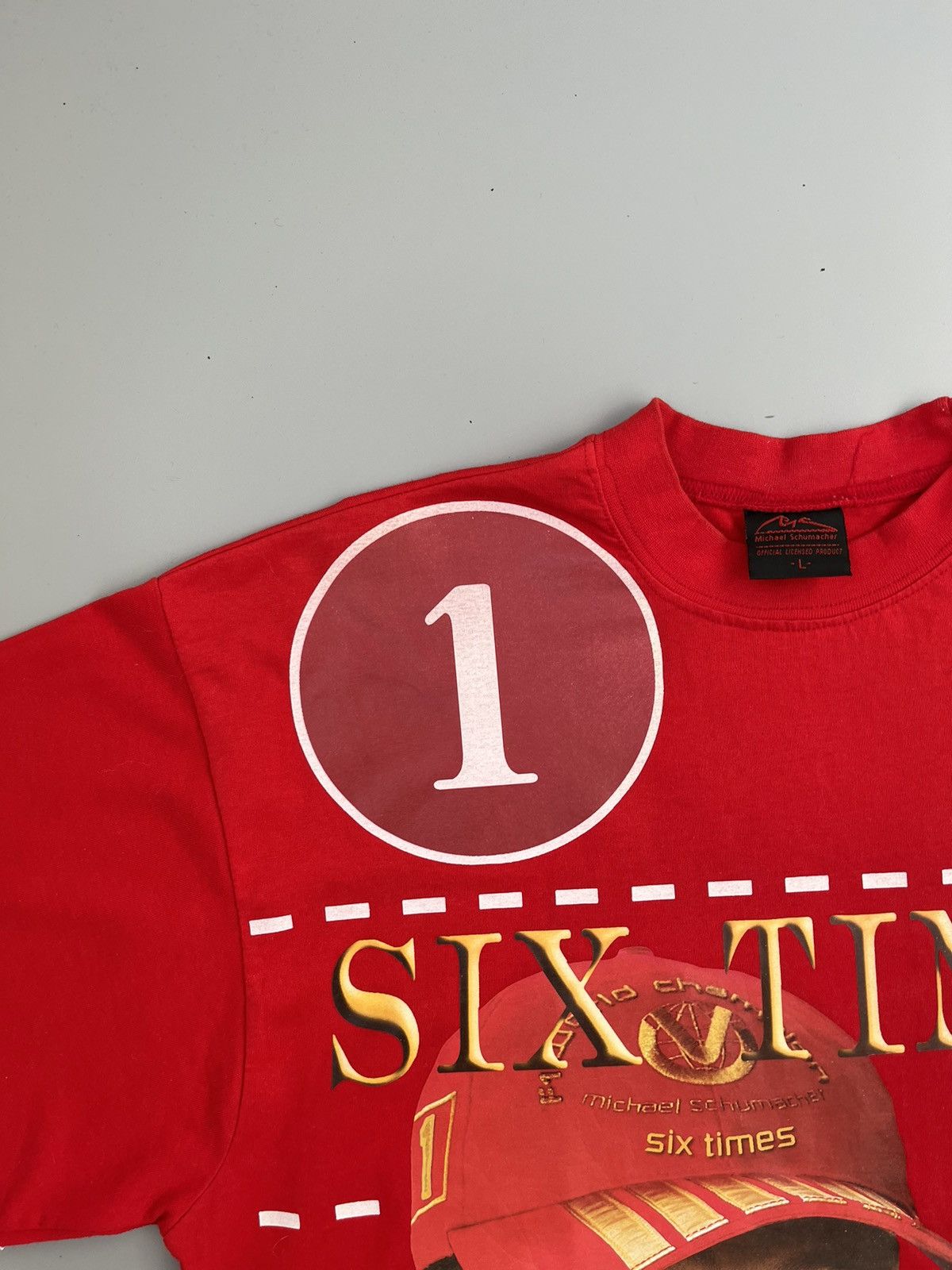 Ferrari Mens Vintage T-shirt Michael Schumacher Rare Size US L / EU 52-54 / 3 - 7 Thumbnail