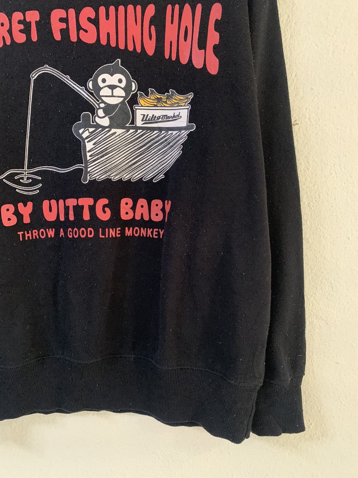 Japanese Brand Uittg Baby Secret Fishing Hole Sweatshirt Size US L / EU 52-54 / 3 - 2 Thumbnail
