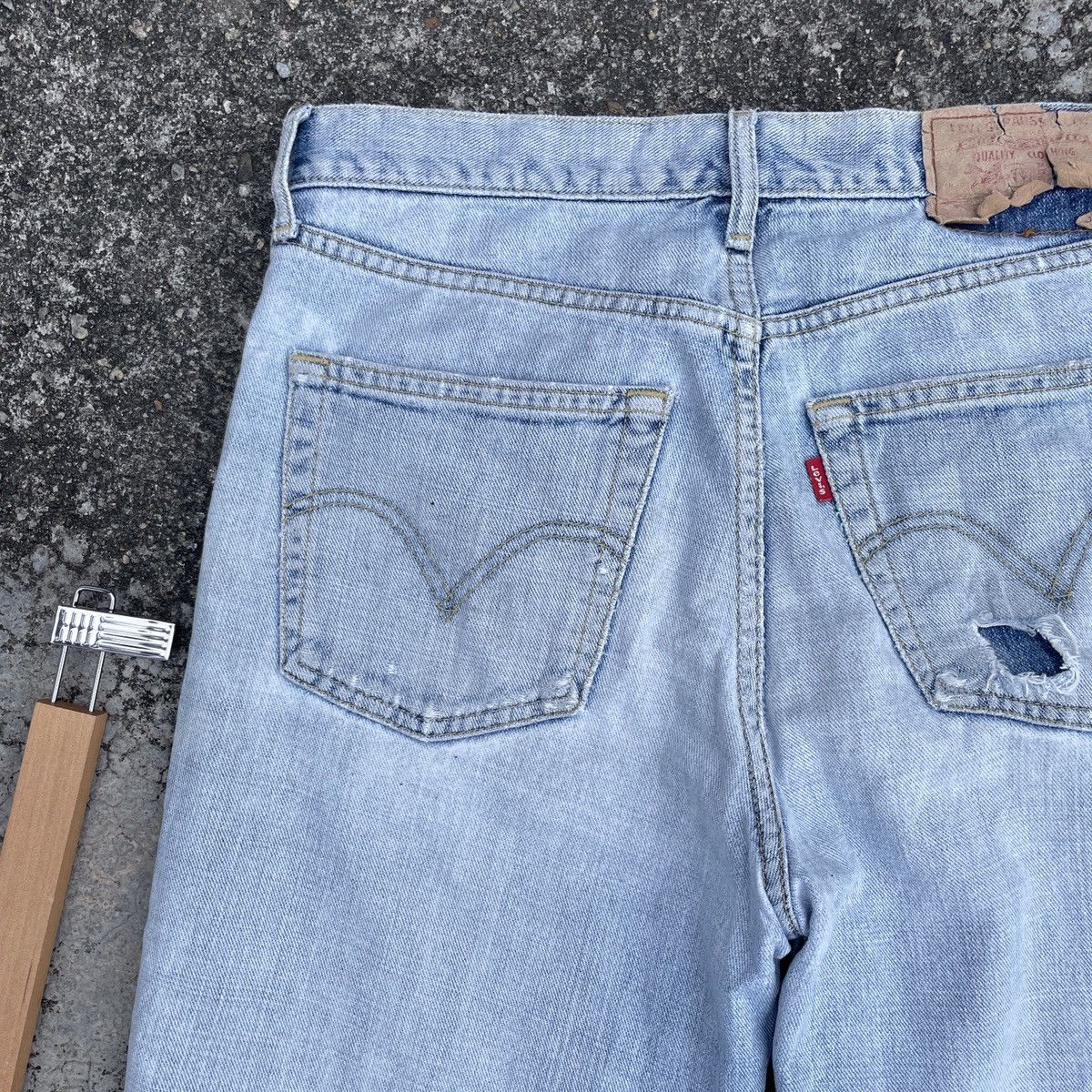 Levi's Vintage Levis Lot 533 Distressed Denim Jeans Size US 33 - 8 Thumbnail