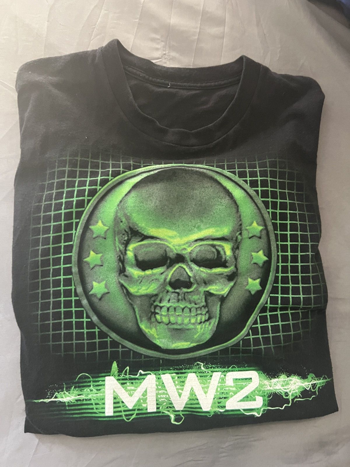 Vintage Vintage Call of Duty Game MW2 Prestige Shirt | Grailed