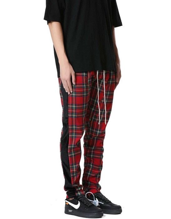 Japanese Forever 21Men Red Tartan Jogger Pant