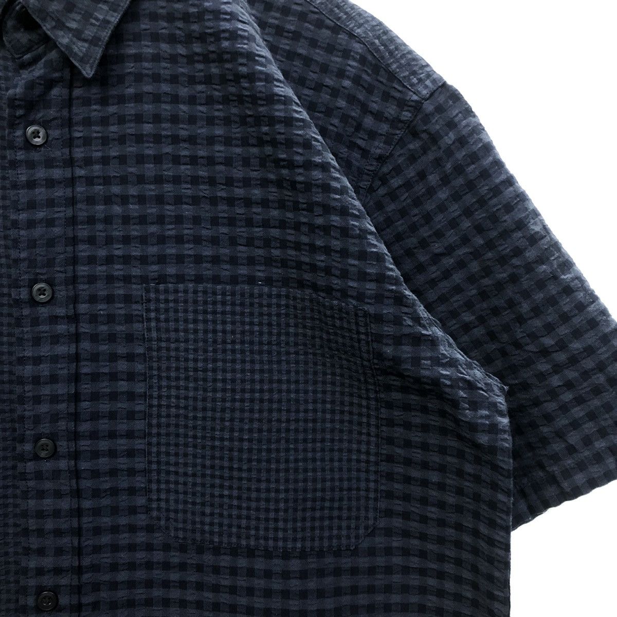 JW Anderson × Uniqlo J.W.Anderson Collab With Uniqlo Designer Button Tshirt Size US M / EU 48-50 / 2 - 5 Thumbnail
