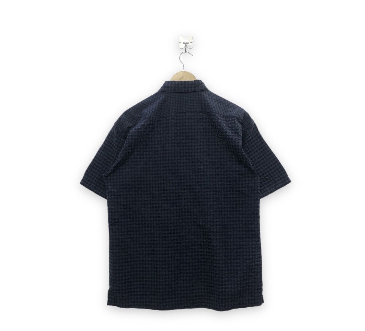 JW Anderson × Uniqlo J.W.Anderson Collab With Uniqlo Designer Button Tshirt Size US M / EU 48-50 / 2 - 2 Thumbnail