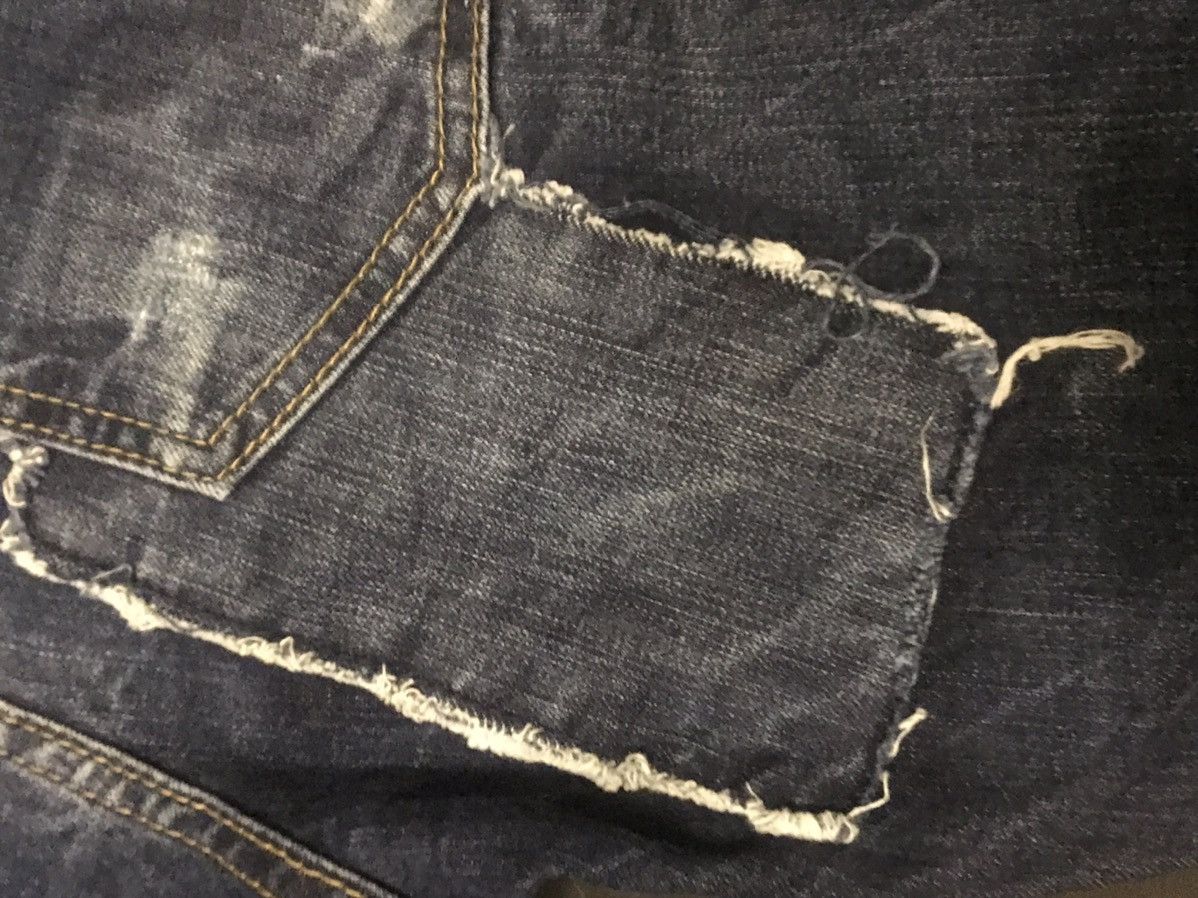 Dsquared2 Dsquared2 Jeans Distressed Denim Faded pants Size US 30 / EU 46 - 12 Thumbnail