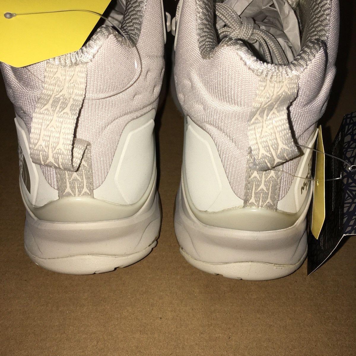 The North Face SAMPLE Wemen's VECTIV™ Exploris Mid FUTURELIGHT™ Boots Size US 7 / IT 37 - 4 Thumbnail