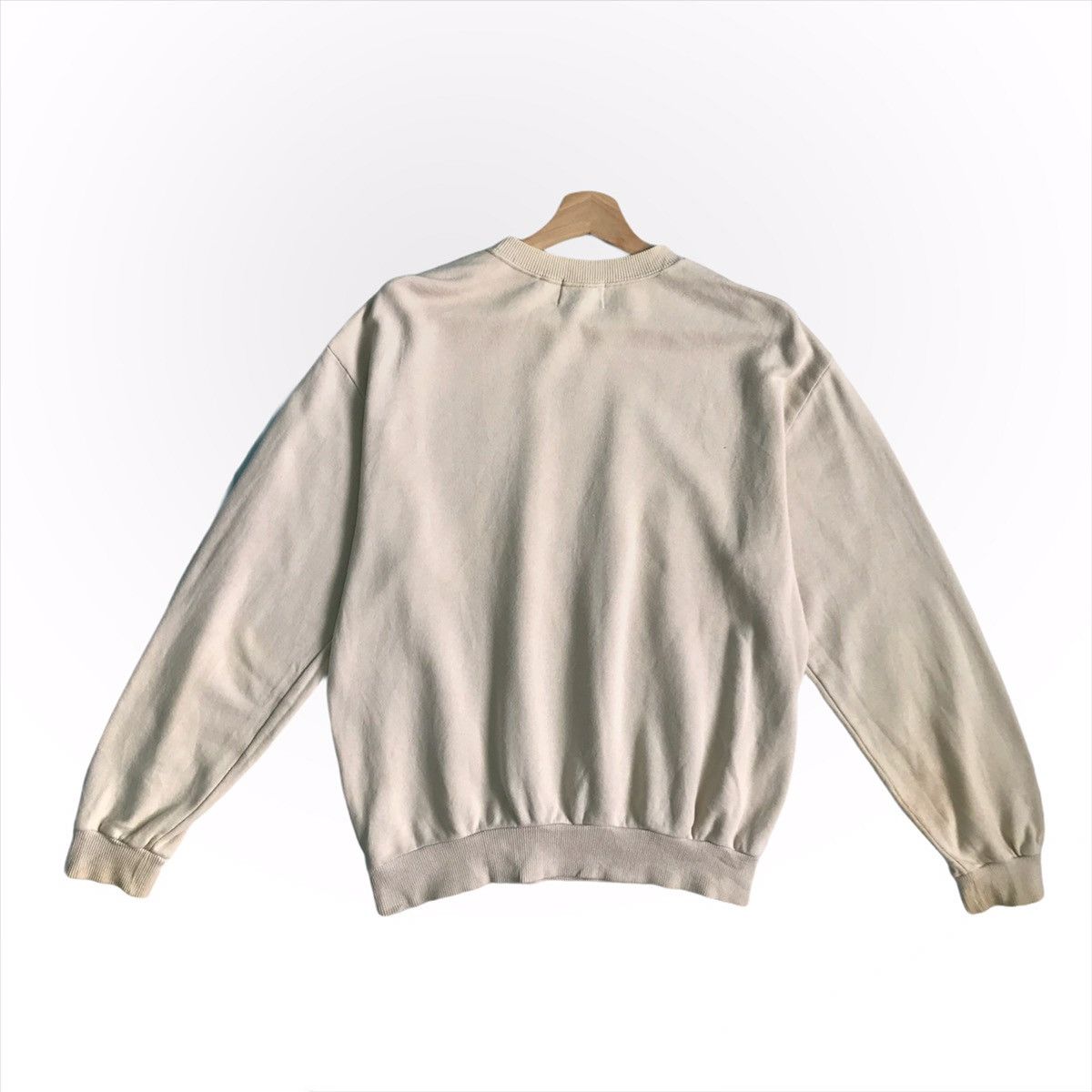 Vintage Kerry Bear Big Print Crewneck Sweatshirt Size L Size US L / EU 52-54 / 3 - 6 Thumbnail