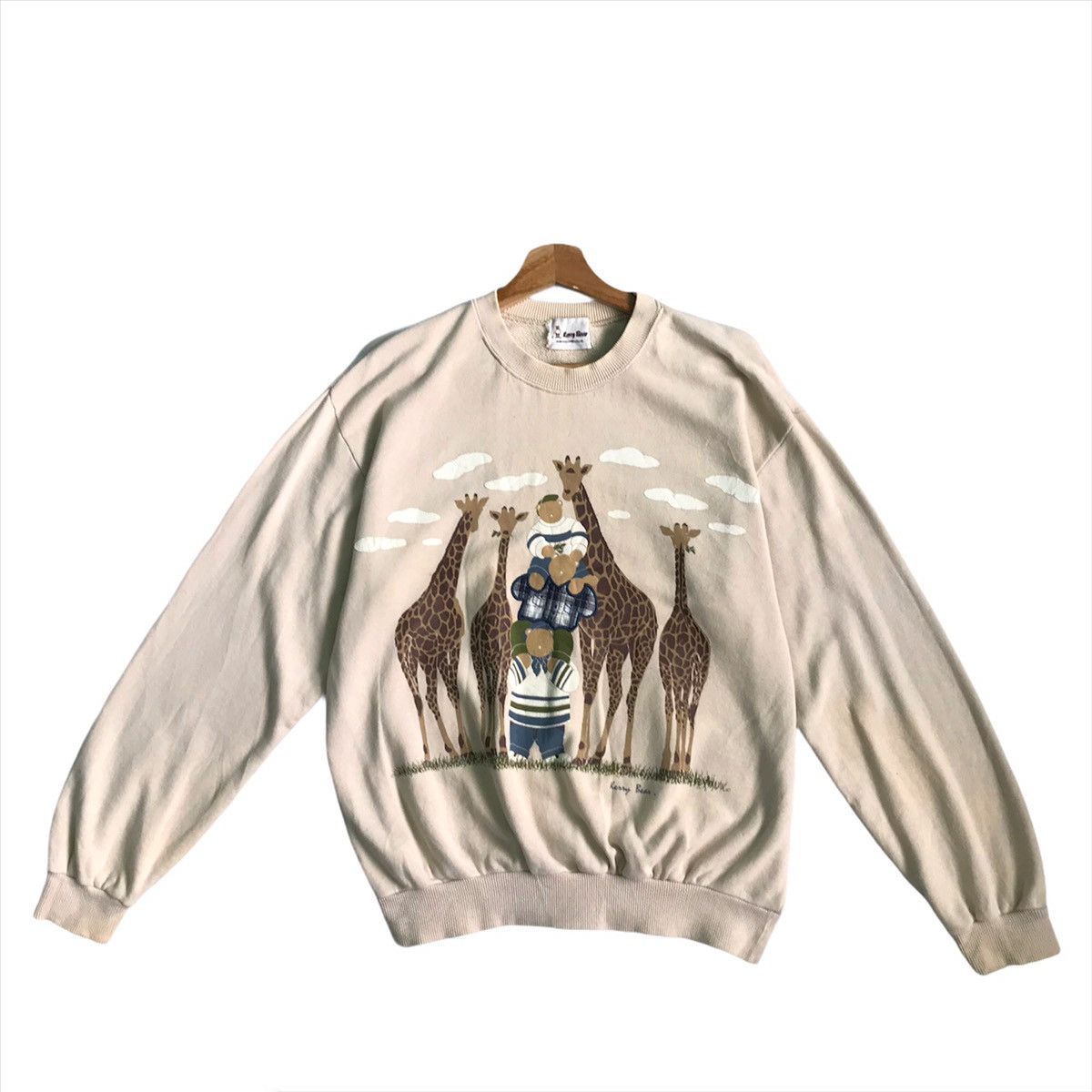 Vintage Kerry Bear Big Print Crewneck Sweatshirt Size L Size US L / EU 52-54 / 3 - 1 Thumbnail