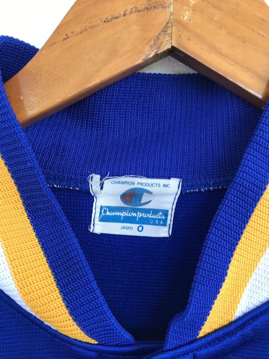 Champion Vintage Champion Japan Streetwear Casual Sweater Size US L / EU 52-54 / 3 - 3 Thumbnail