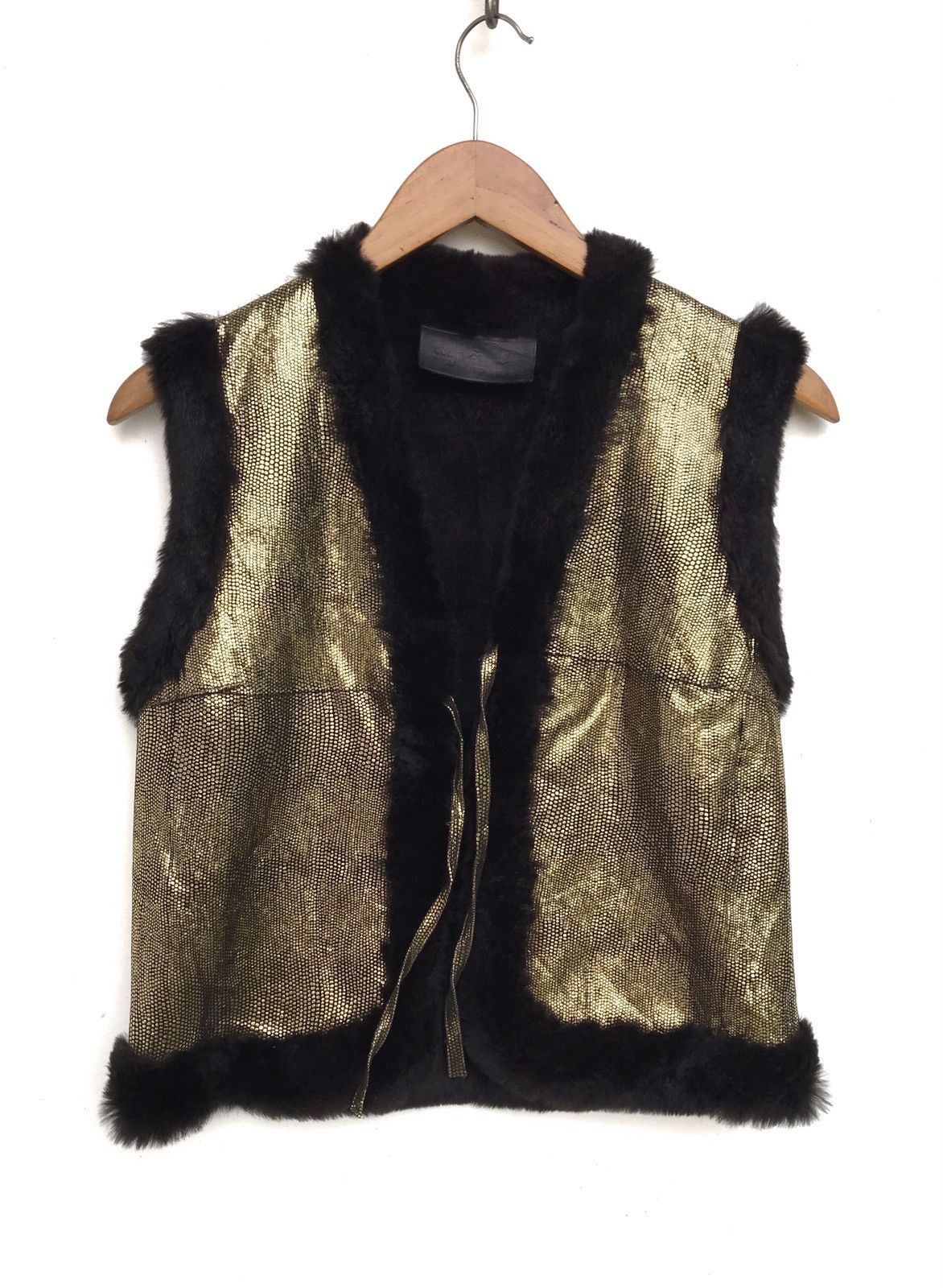 agnes b. Agnes B Rabbit Fur Luxury Vest Jacket Size S / US 4 / IT 40 - 1 Thumbnail