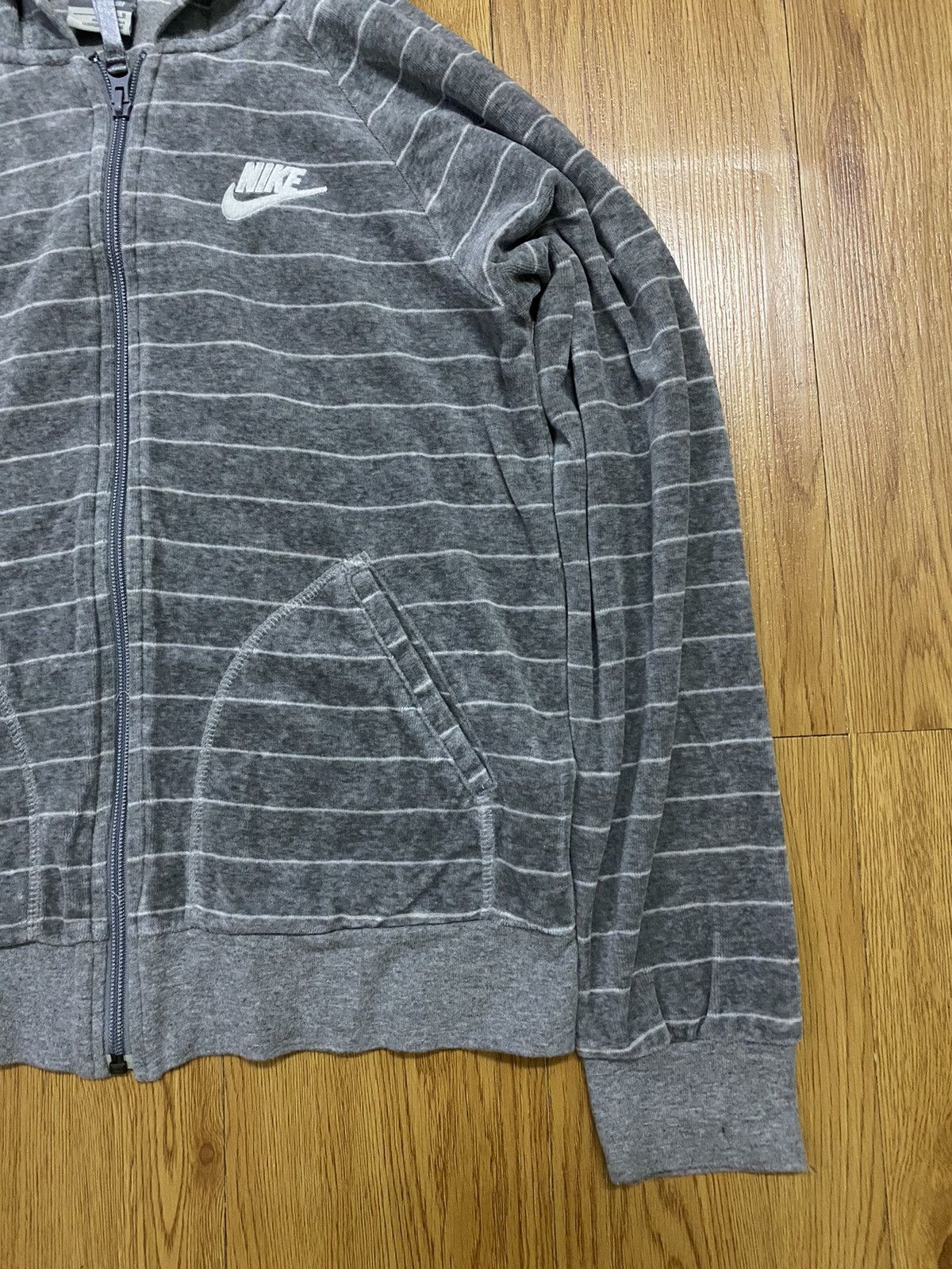 Nike × Vintage Vintage Nike Hoodie Size US S / EU 44-46 / 1 - 3 Thumbnail