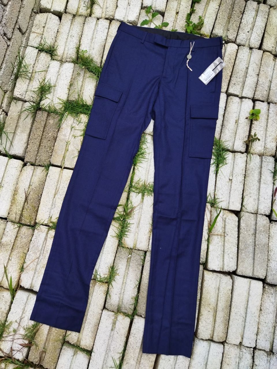 Dior × Hedi Slimane Dior Homme Pantaloni Wool Cargo Pants Size US 33 - 2 Thumbnail