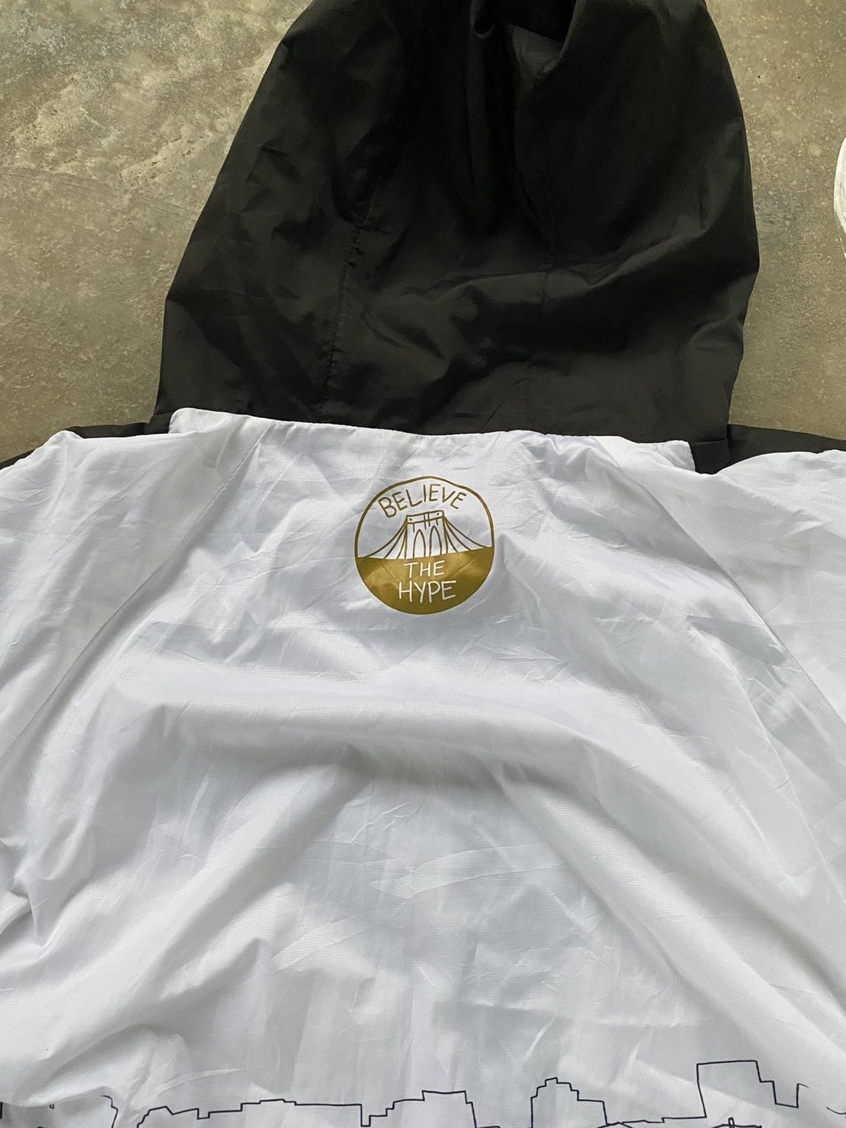 Puma Sale ! PUMA sophias chang windbreaker nice Size US XL / EU 56 / 4 - 10 Thumbnail