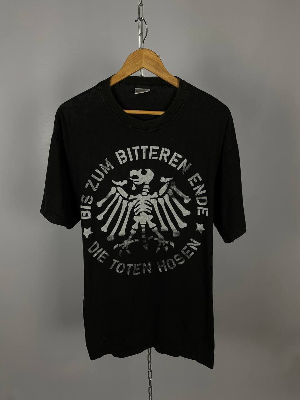 Band Tees Die Toten Hosen band tee rock vintage short sleeve size XL Size US XL / EU 56 / 4 - 1 Thumbnail