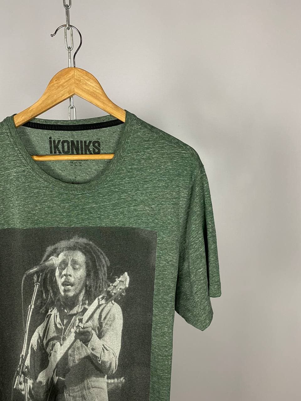 Bob Marley Bob Marley band tees vintage short sleeve T-shirt size XL Size US XL / EU 56 / 4 - 2 Thumbnail