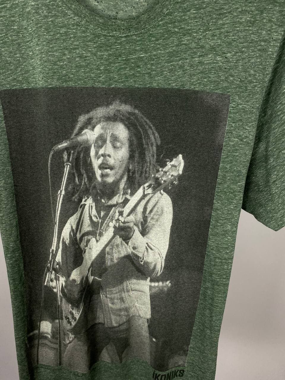 Bob Marley Bob Marley band tees vintage short sleeve T-shirt size XL Size US XL / EU 56 / 4 - 3 Thumbnail