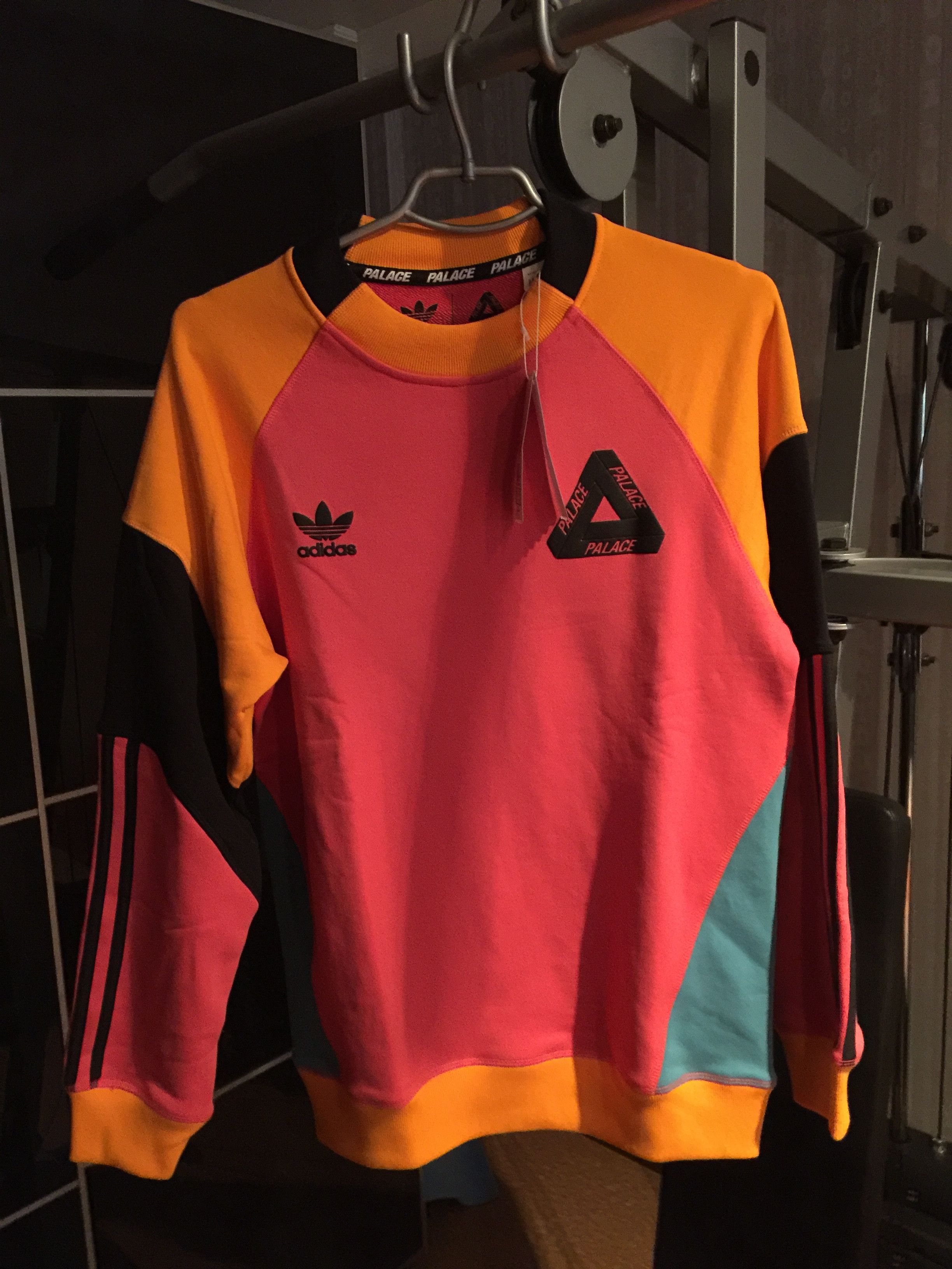 Palace x adidas ss17 crewneck hotsell