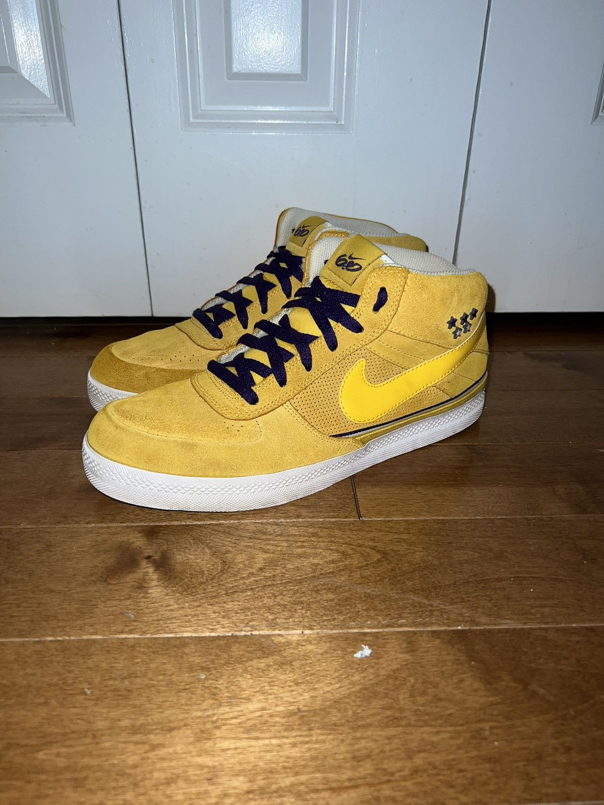 Nike mavrk mid 2 clearance