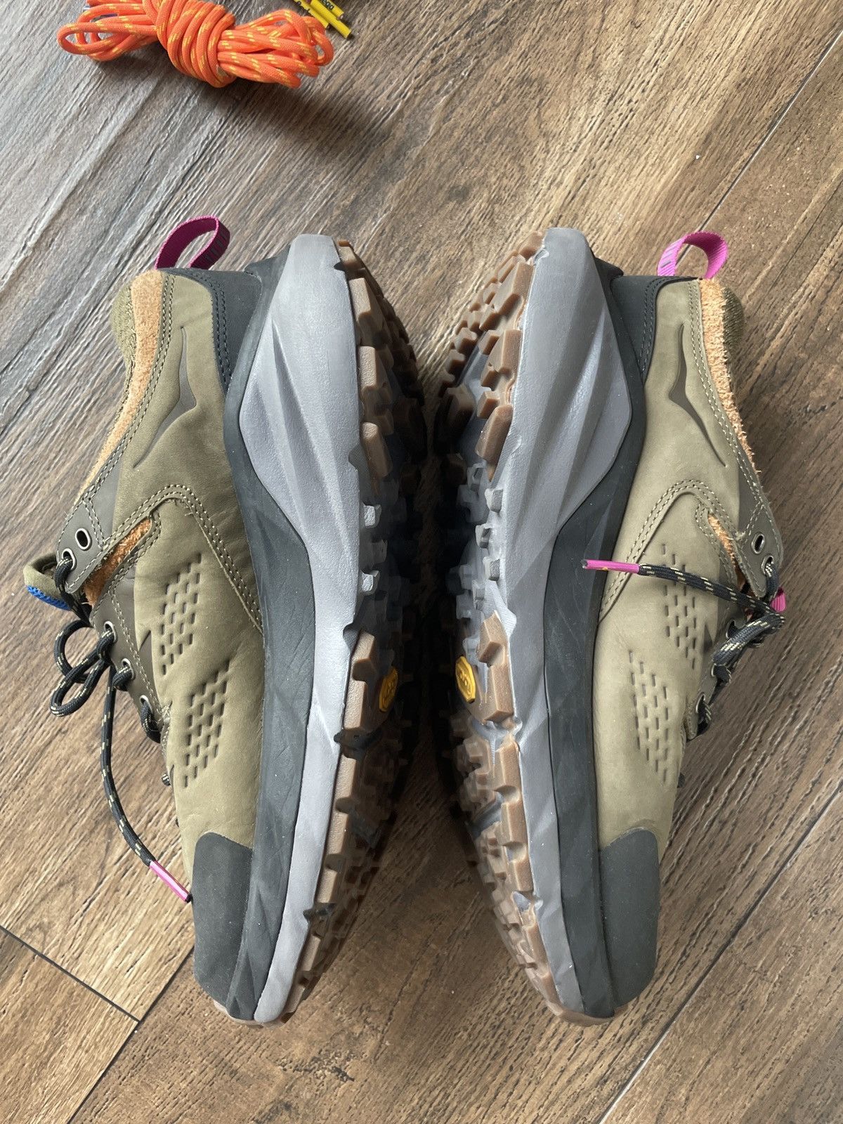 Bodega × Hoka Hoka One One Kaha Low GTX Size US 8 / EU 41 - 3 Thumbnail