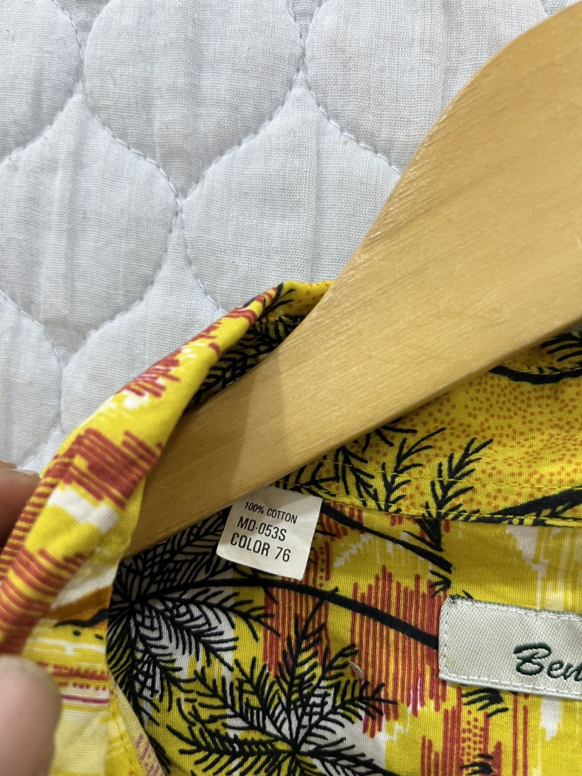 Ben Sherman (Ww). BEN SHERMAN HAWAIIAN SHIRT Size US XL / EU 56 / 4 - 9 Thumbnail