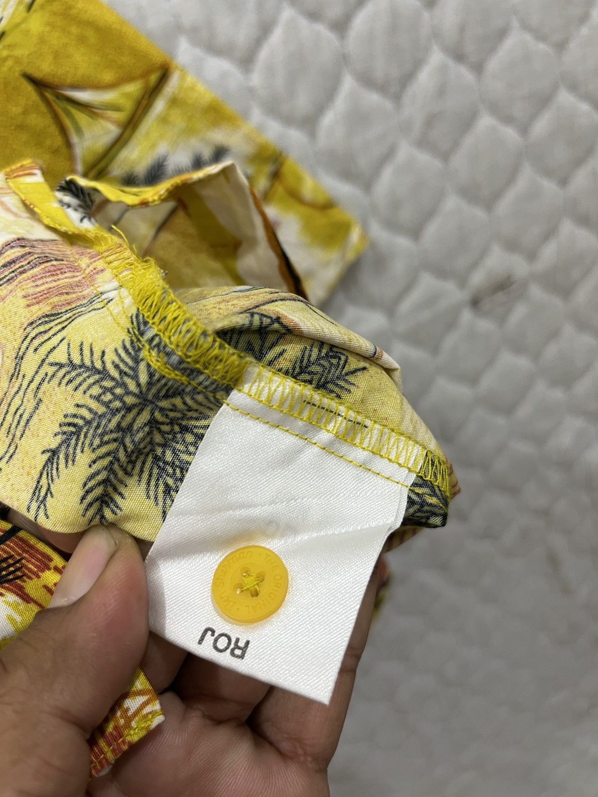 Ben Sherman (Ww). BEN SHERMAN HAWAIIAN SHIRT Size US XL / EU 56 / 4 - 7 Thumbnail