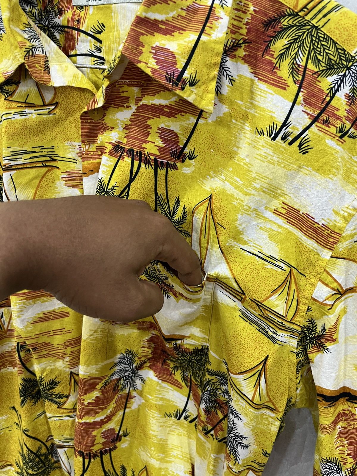 Ben Sherman (Ww). BEN SHERMAN HAWAIIAN SHIRT Size US XL / EU 56 / 4 - 10 Thumbnail