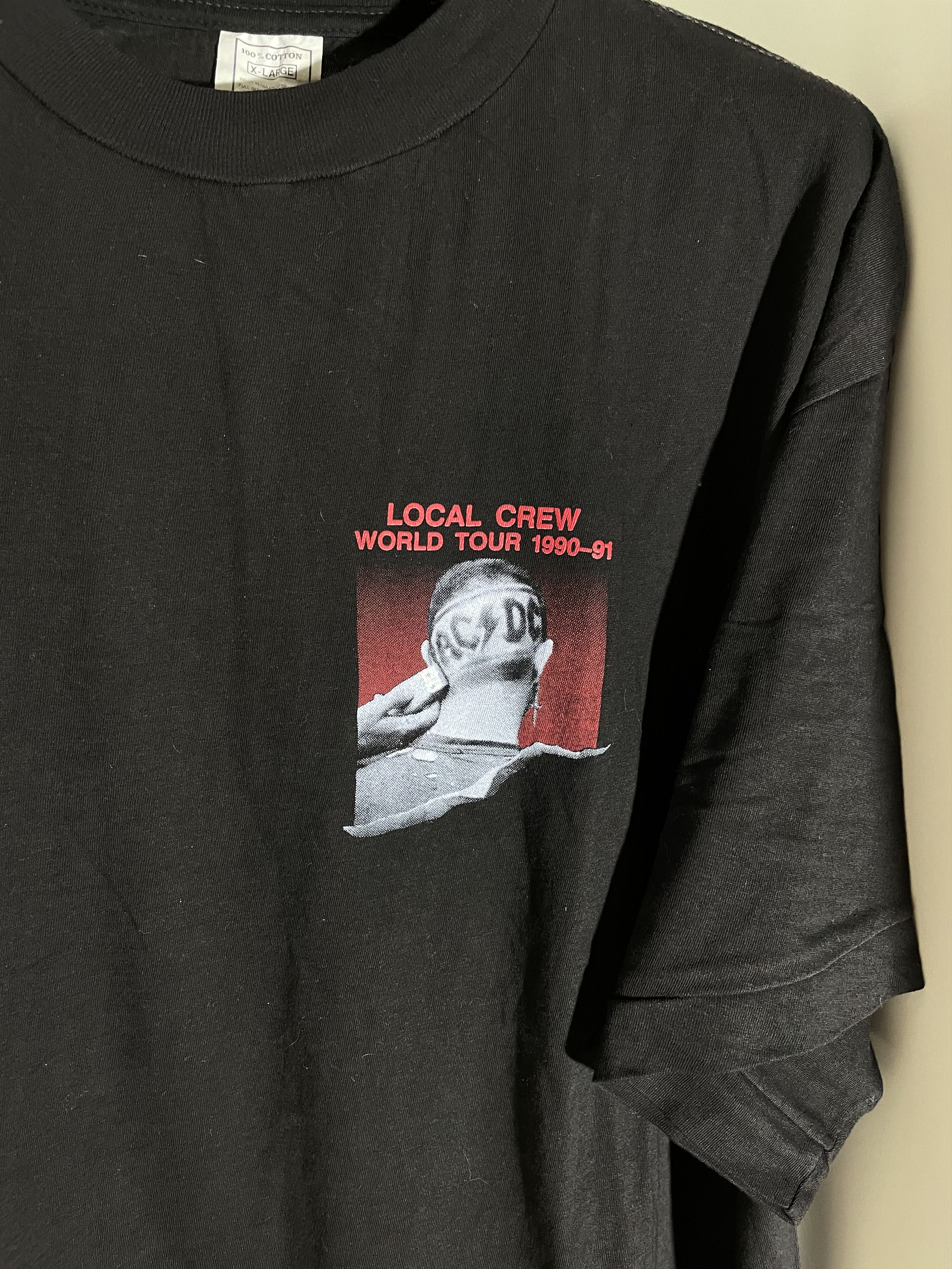 Band Tees Vintage 1990 Acdc The Razors Edge Local Crew world tour tee Size US L / EU 52-54 / 3 - 4 Thumbnail