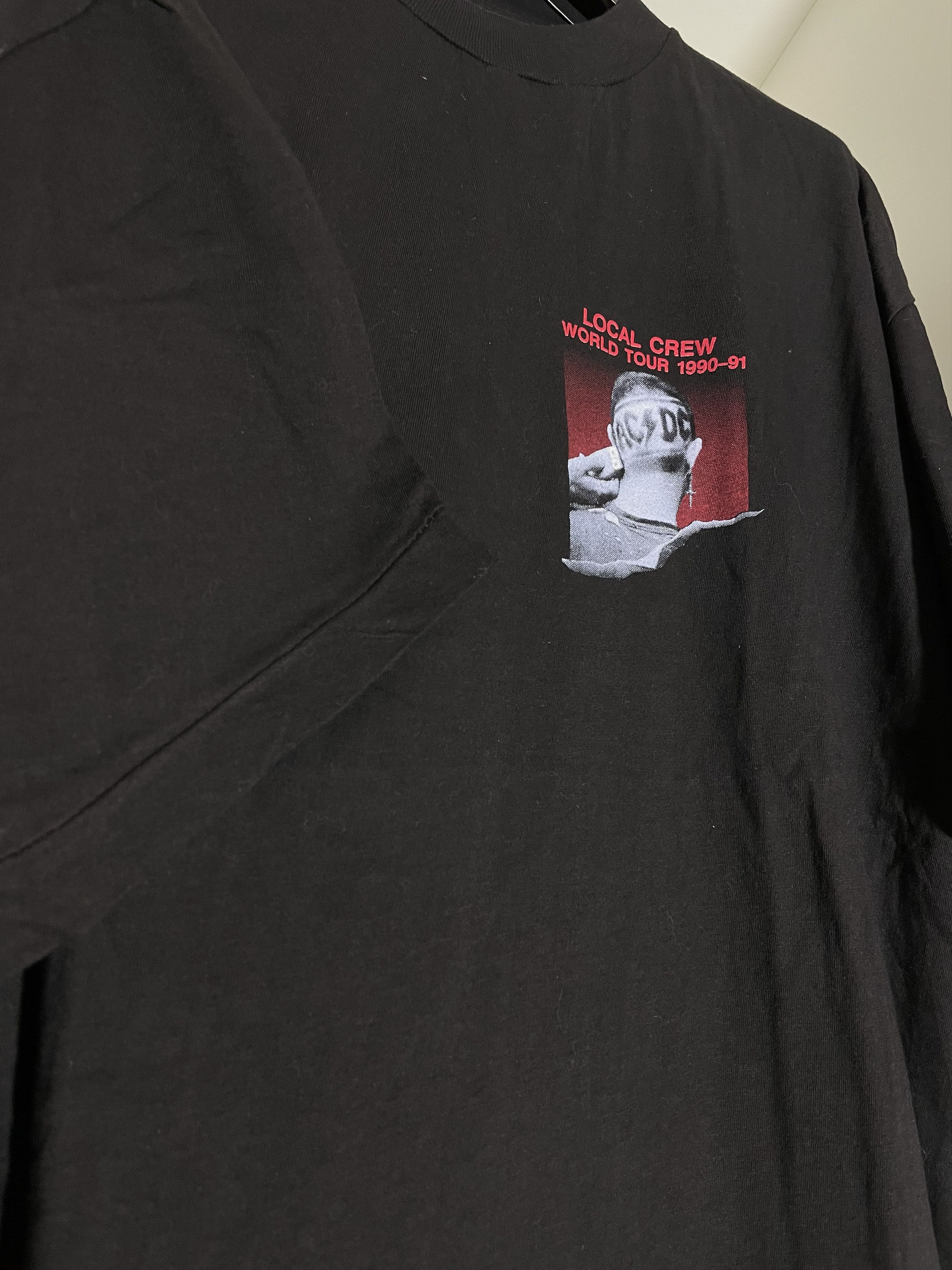 Band Tees Vintage 1990 Acdc The Razors Edge Local Crew world tour tee Size US L / EU 52-54 / 3 - 3 Thumbnail