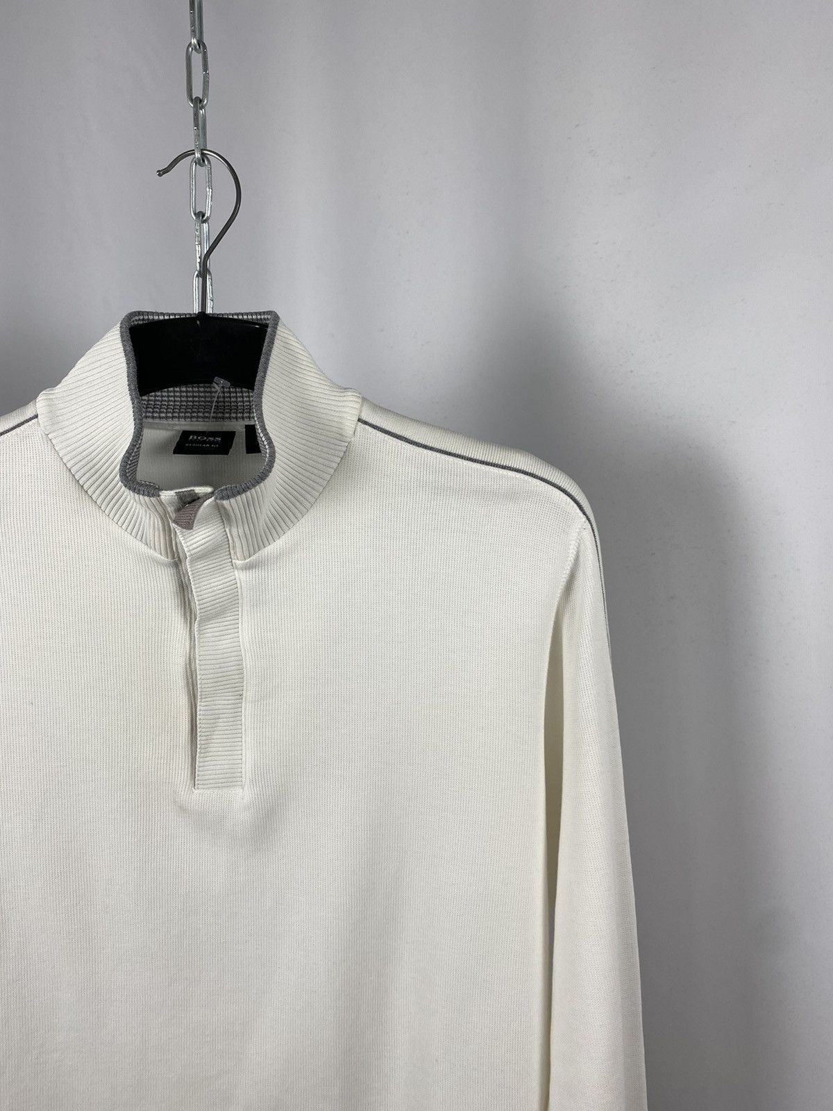 Hugo Boss Hugo boss white sweaters streetwear size M Size US M / EU 48-50 / 2 - 2 Thumbnail