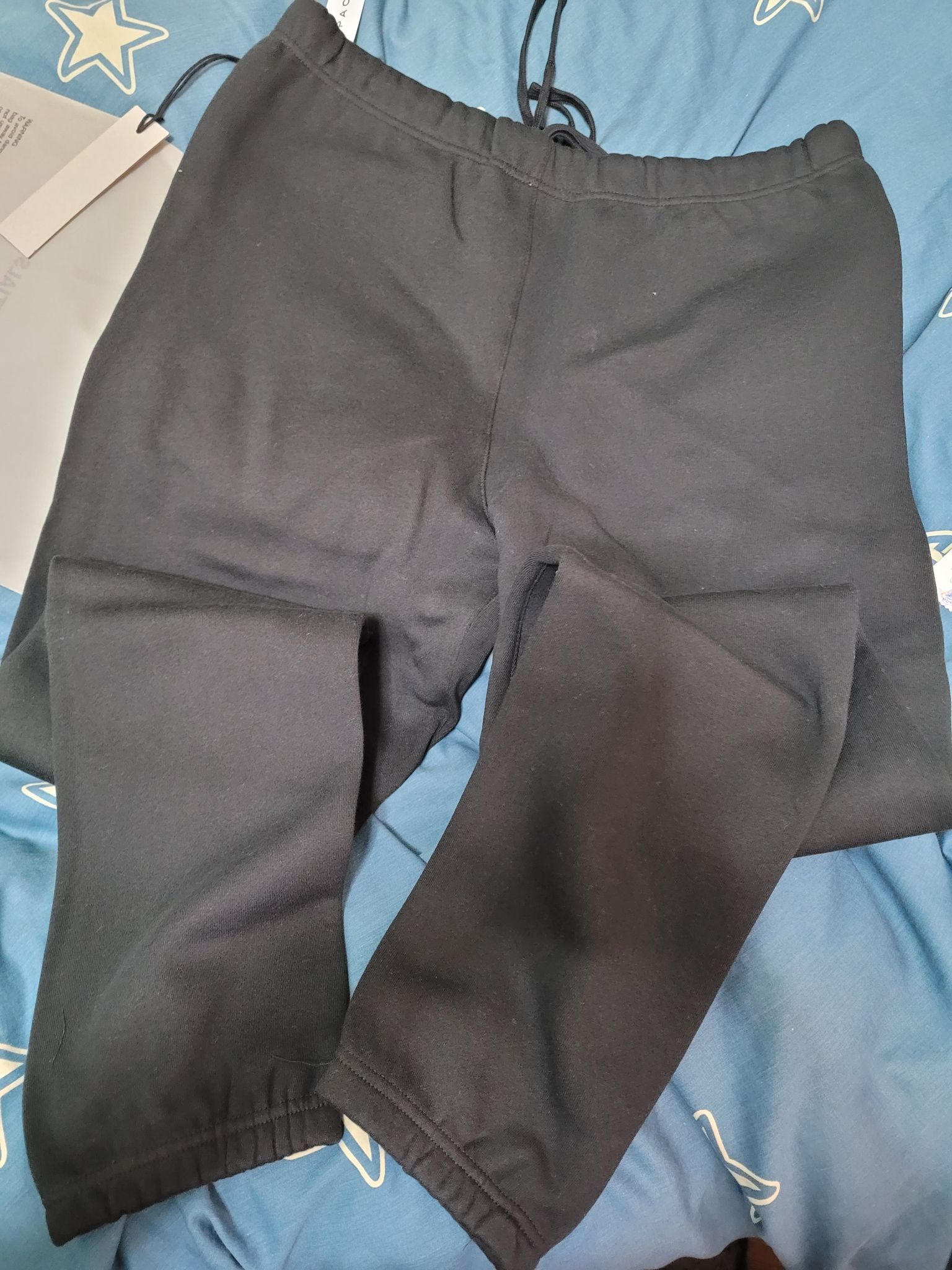 Fear of God Fear of god essential black sweatpants size M Size US 32 / EU 48 - 2 Thumbnail