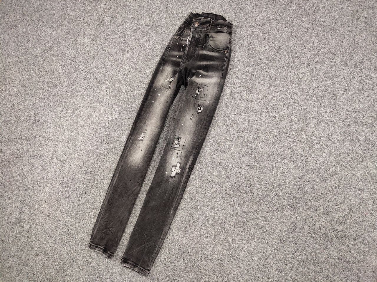 Dsquared2 Dsquared2 Designer Black Paint Logo Distressed Denim Jeans Size US 30 / EU 46 - 3 Thumbnail