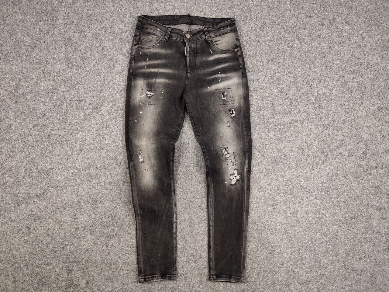 Dsquared2 Dsquared2 Designer Black Paint Logo Distressed Denim Jeans Size US 30 / EU 46 - 14 Thumbnail