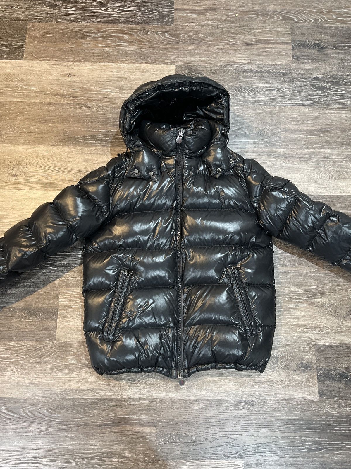 moncler puffer jacket size 2