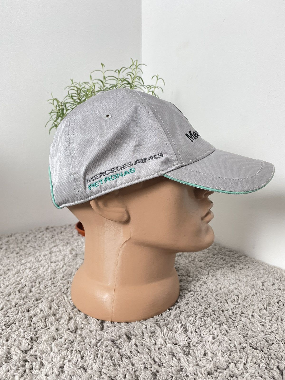Formula 1 × Mercedes-Benz Mercedes Benz Lewis Hamilton Puma Racing Formula Uno F1 cap Size ONE SIZE - 5 Thumbnail