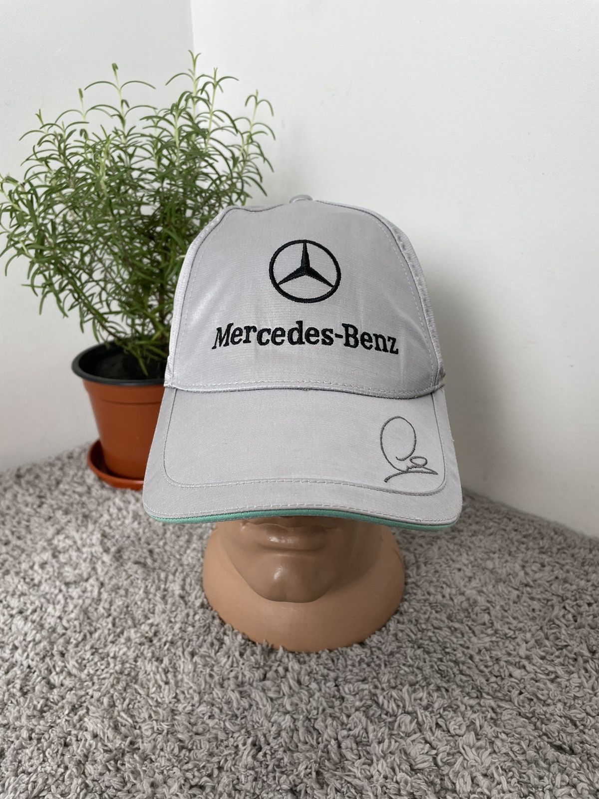 Formula 1 × Mercedes-Benz Mercedes Benz Lewis Hamilton Puma Racing Formula Uno F1 cap Size ONE SIZE - 2 Thumbnail