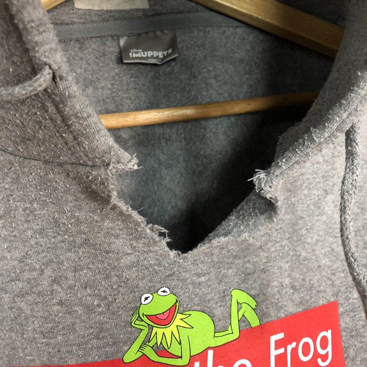 Cartoon Network Kermit The Frog the muppet Grey Hoodies sweatshirt #4011 Size US L / EU 52-54 / 3 - 7 Thumbnail