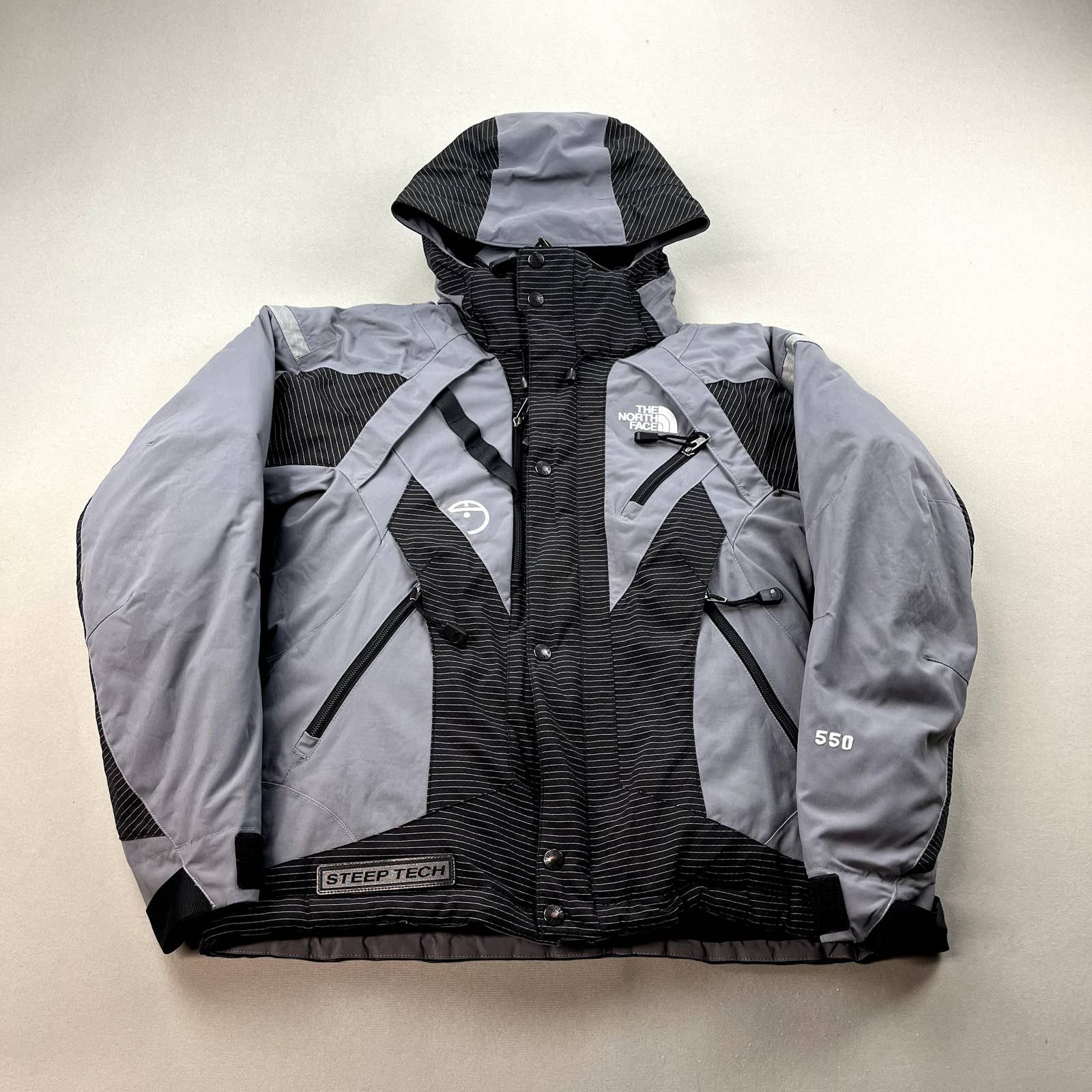 image of The North Face Steep Tech Jacket Gray Zip Ski 550 Goose Down in Grey, Women's (Size Small)